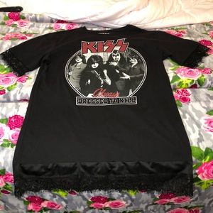 KISS Band T-shirt w/ Lace Detail
